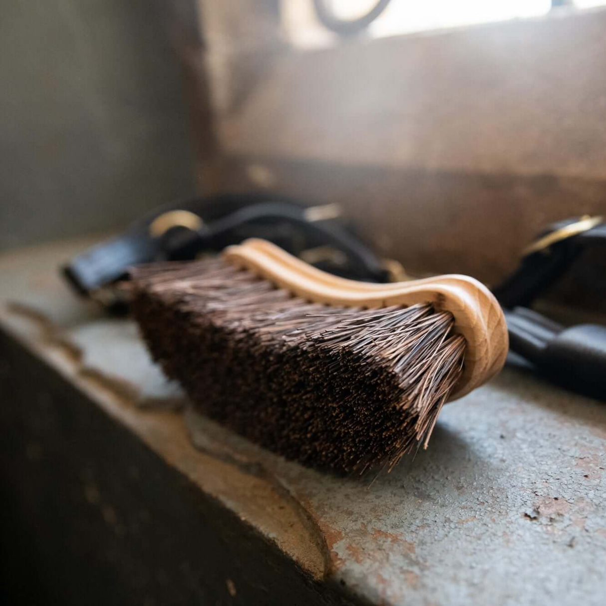 Borstiq Banana Dandy Brush