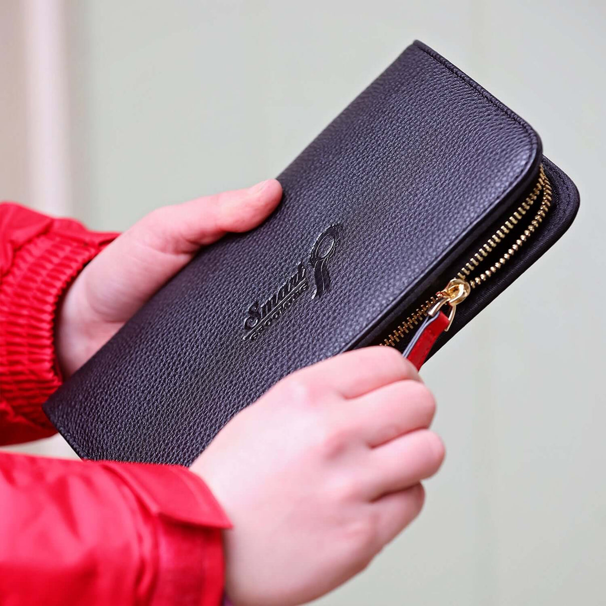 Smart Grooming -The Ultimate Trimming Wallet & Wallet Set