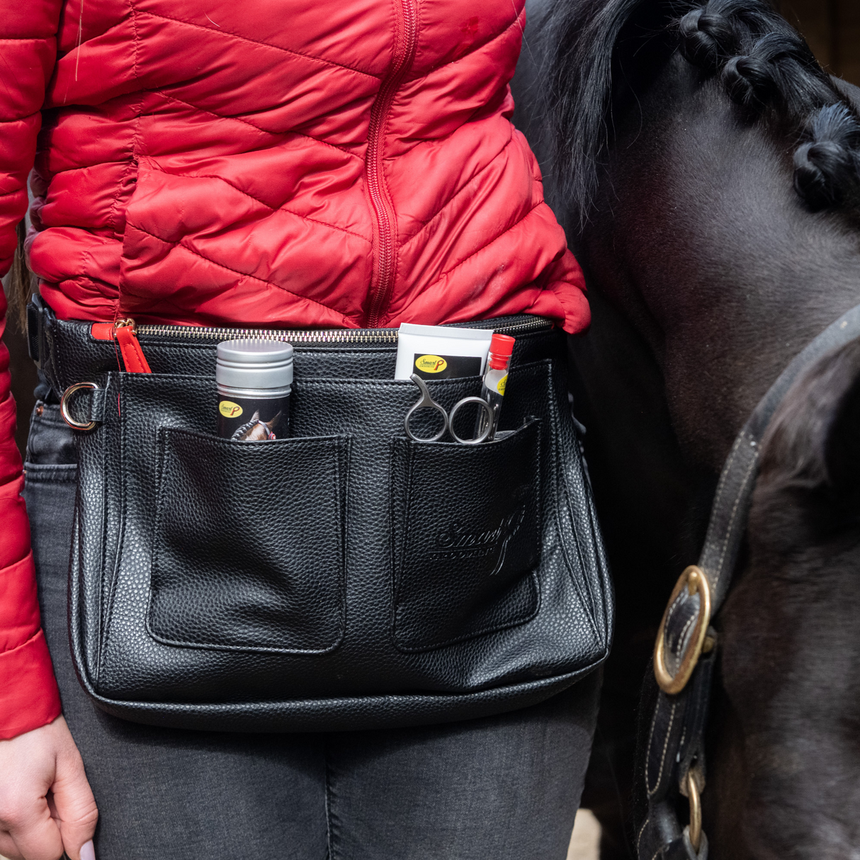 Smart Grooming - The Ultimate Plaiting Apron Set