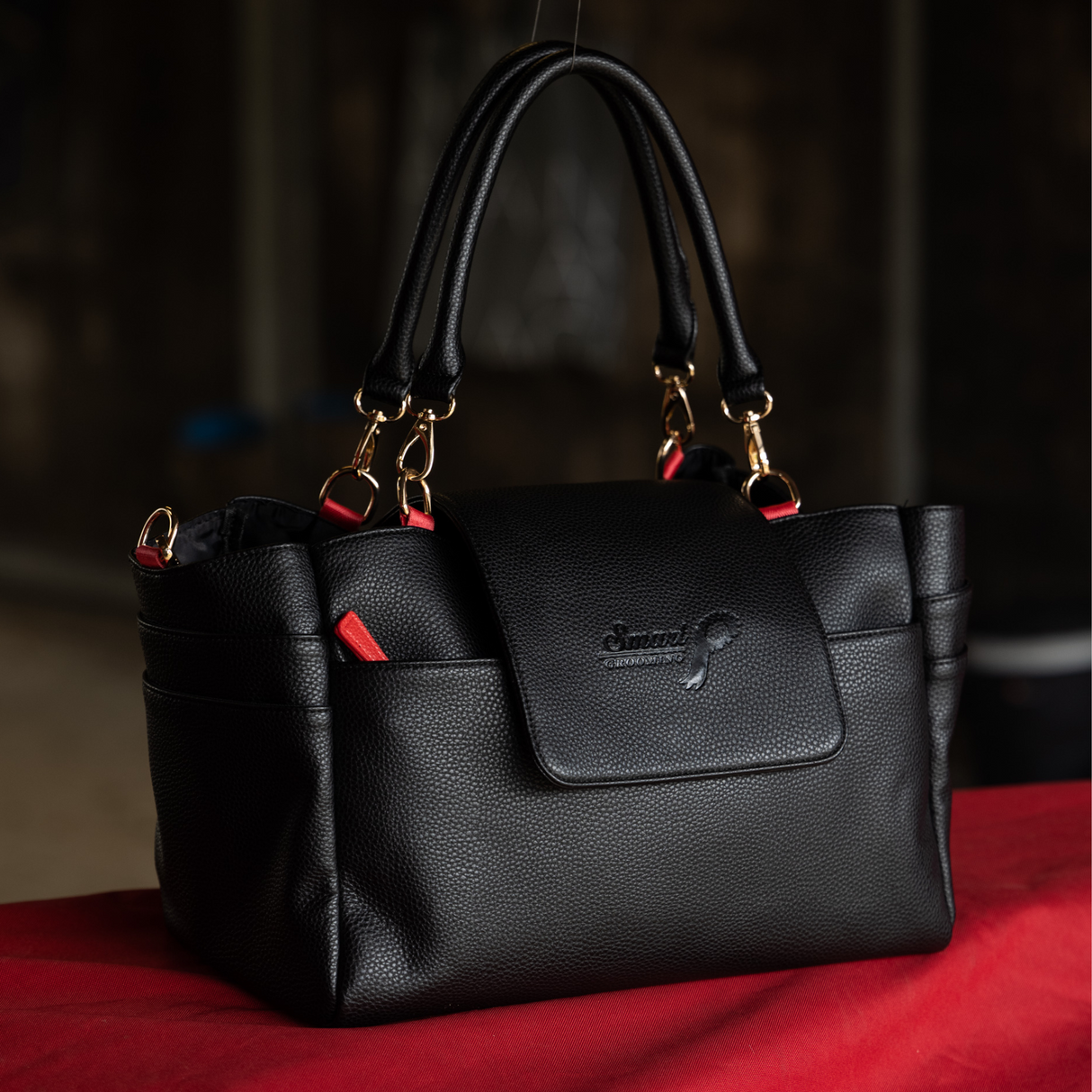 Smart Grooming - The Ultimate Grooming Bag