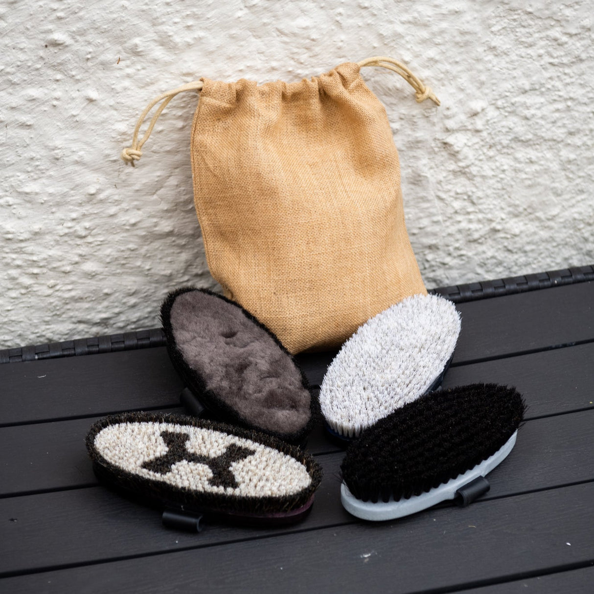 HAAS Grey/Coloured Set