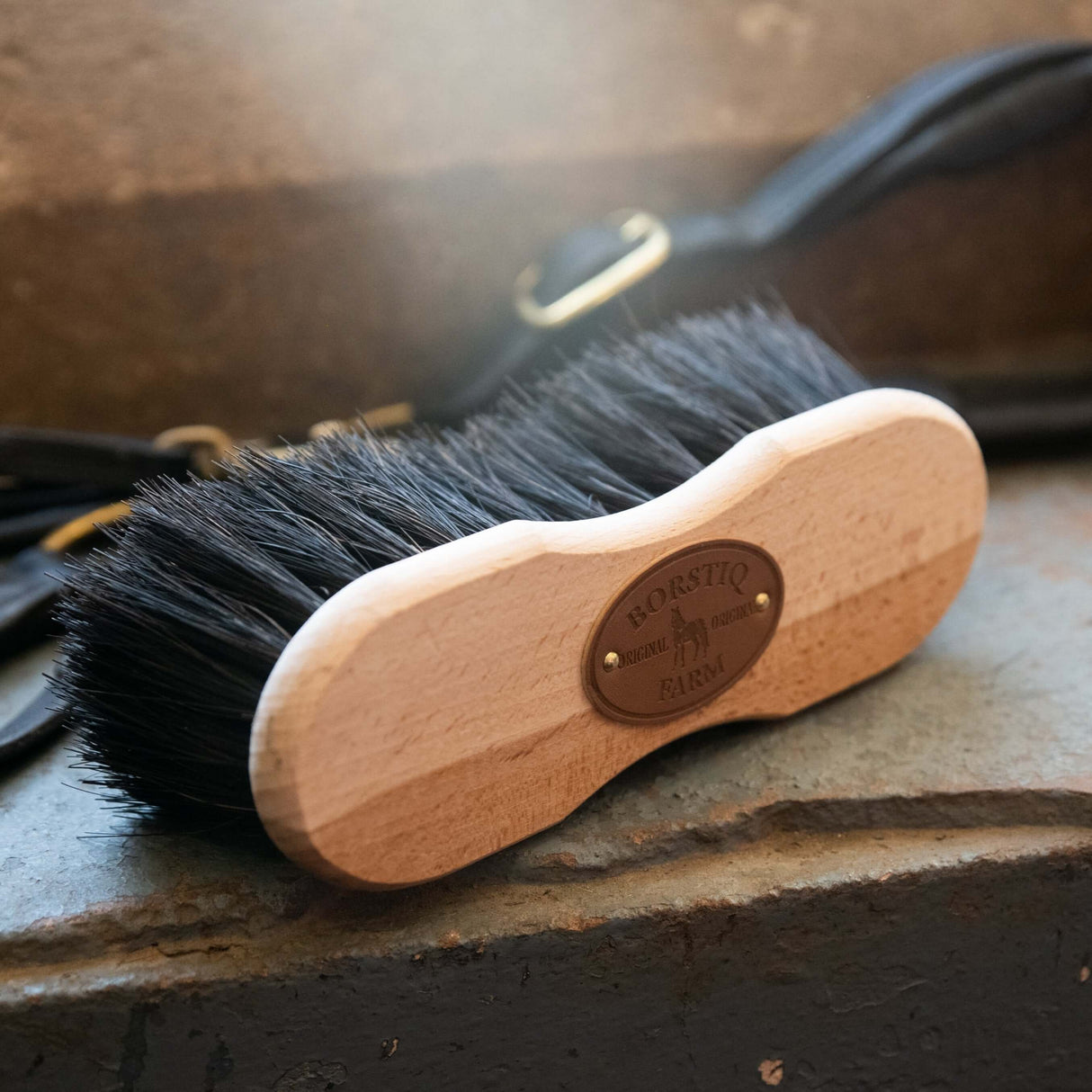 Borstiq Shaped Arenga Horse Brush