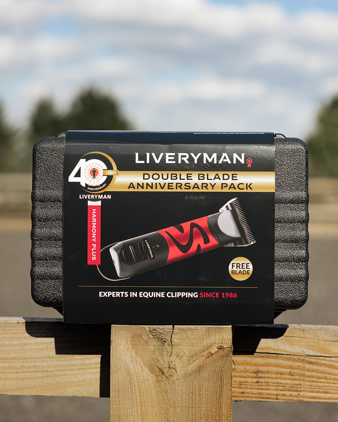 Liveryman Harmony Plus - 40th Anniversary Edition - Free Blade