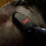 Smart Grooming Quilted Mitt